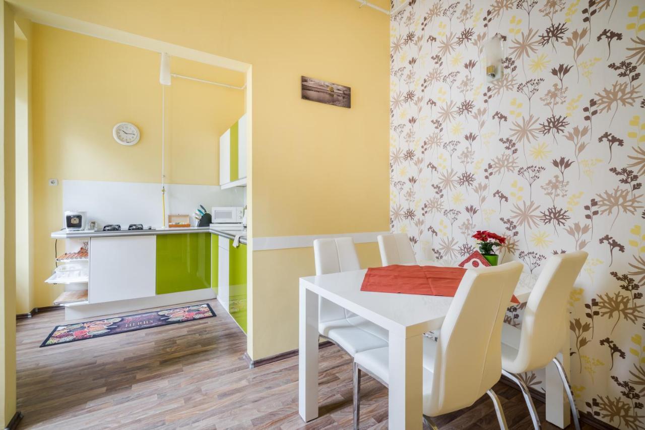 Pyvo Street Home With Balcony By Nw Budapešť Exteriér fotografie